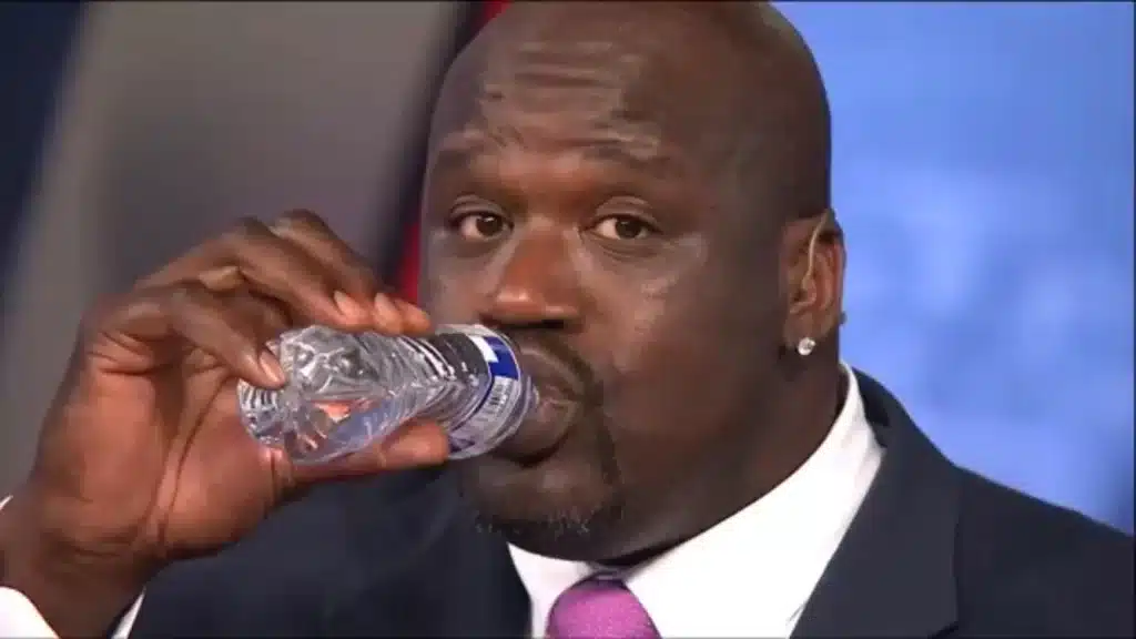 Shaquille O'Neal drinking water